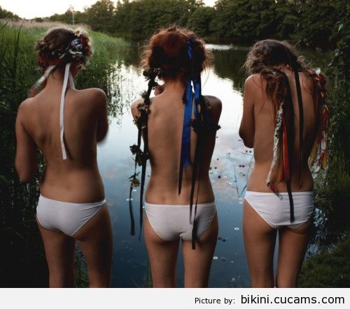 Bikini Dick Farting by bikini.cucams.com